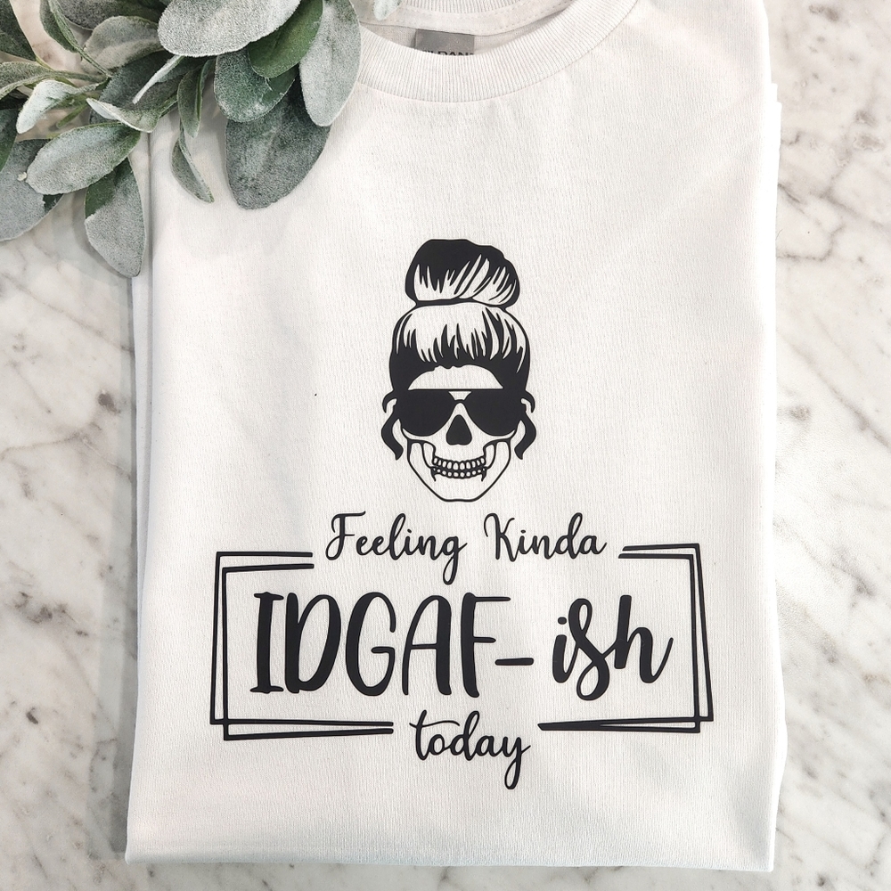Funny shirt idgaf cute trending popular skull messy bun